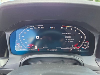 2021 BMW M4 Competition YAS MARINA CARBON BUCKETS