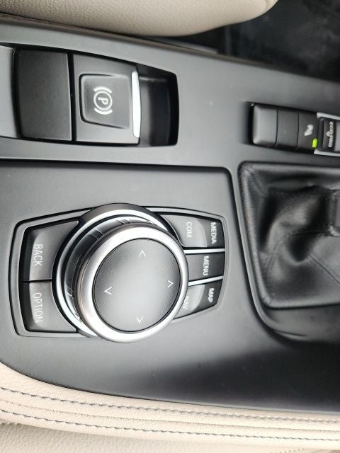 2023 BMW X2 sDrive28i