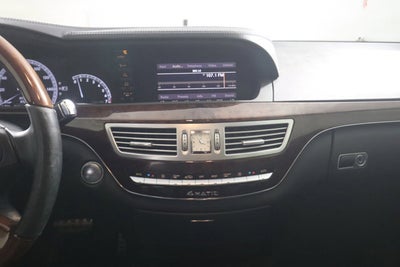 2011 Mercedes-Benz S-Class 4dr Sdn S 550 4MATIC®