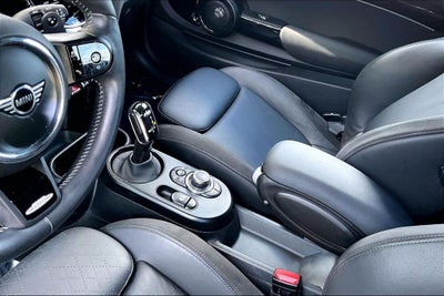 2024 MINI John Cooper Works Iconic