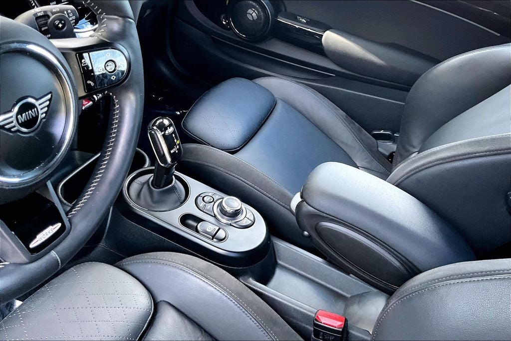 2024 MINI John Cooper Works Iconic