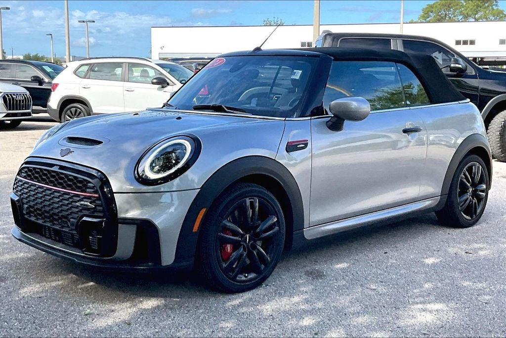 2024 MINI John Cooper Works Iconic