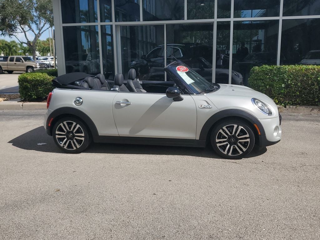 2019 MINI Cooper S Signature