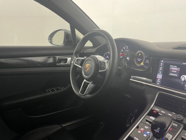 2020 Porsche Panamera Base
