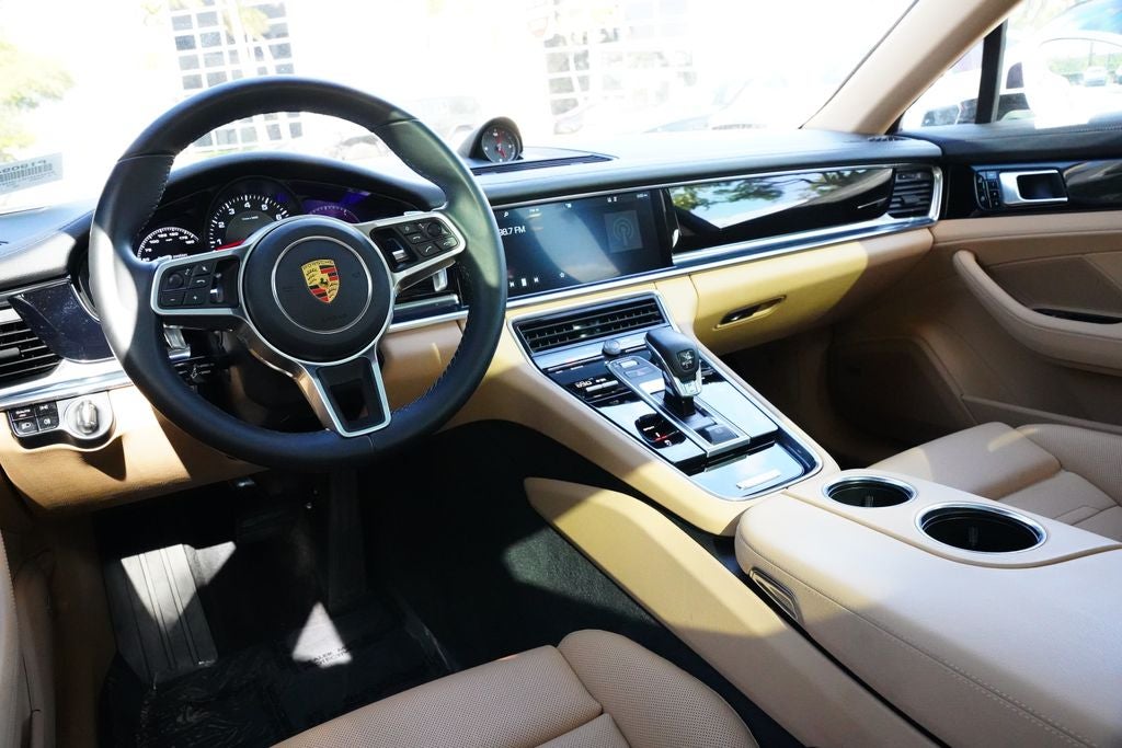 2020 Porsche Panamera 4