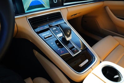 2020 Porsche Panamera 4