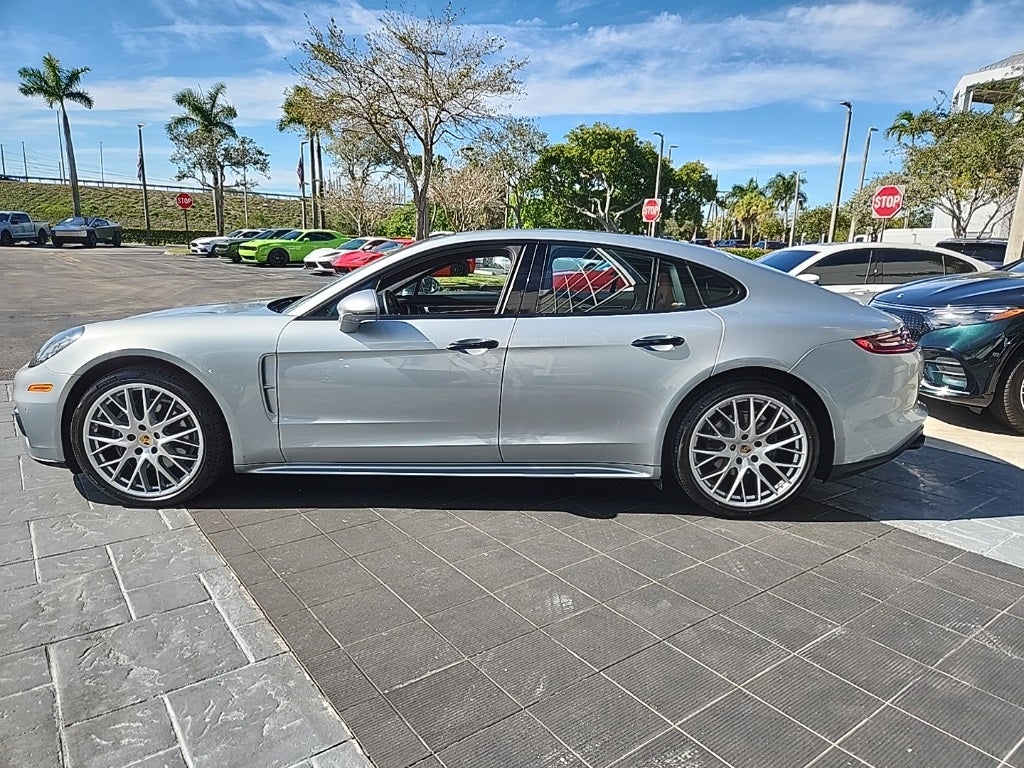 2020 Porsche Panamera Base
