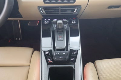 2021 Porsche 911 Carrera