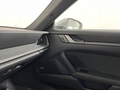 2025 Porsche 911 Carrera