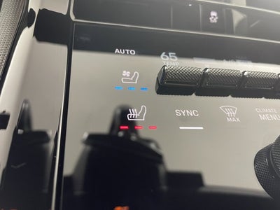 2026 Porsche Panamera RWD