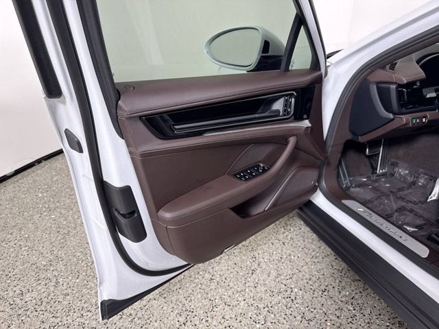 2024 Porsche Panamera Base