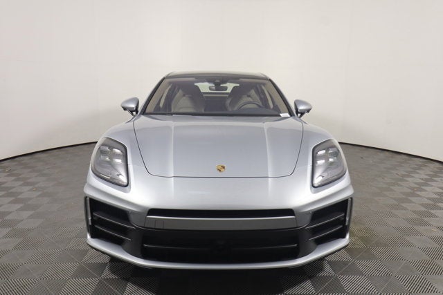 2026 Porsche Panamera Base