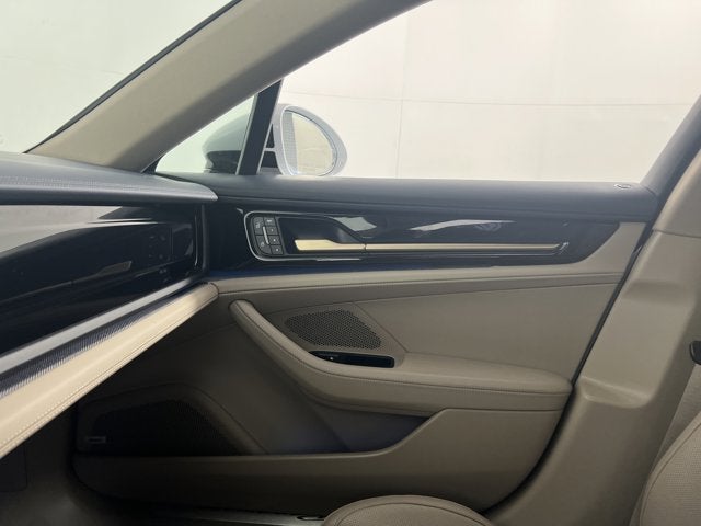 2026 Porsche Panamera Base