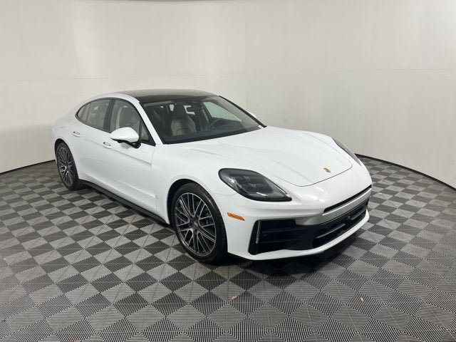 2026 Porsche Panamera Base