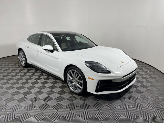 2026 Porsche Panamera 4 AWD