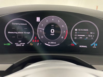 2025 Porsche Panamera Base