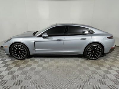 2025 Porsche Panamera Base