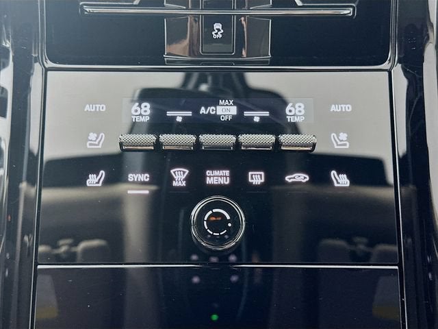2025 Porsche Panamera 4
