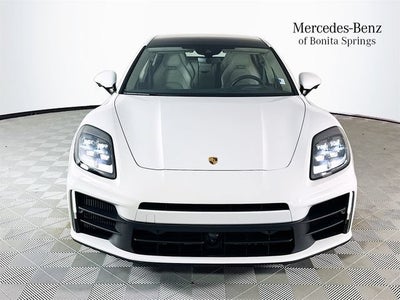 2025 Porsche Panamera 4