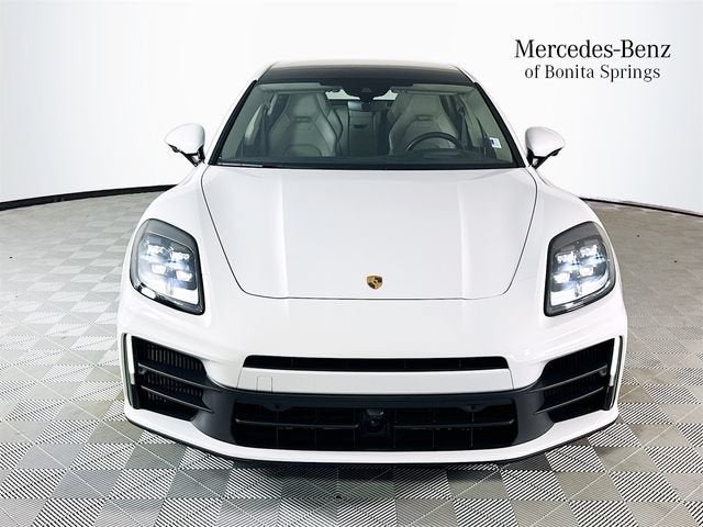 2025 Porsche Panamera 4