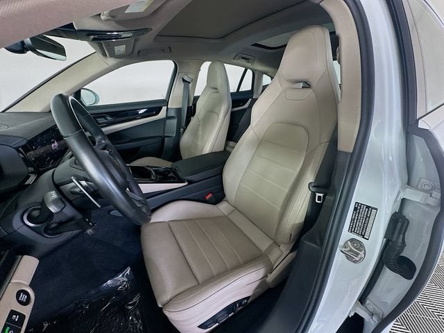 2025 Porsche Panamera 4