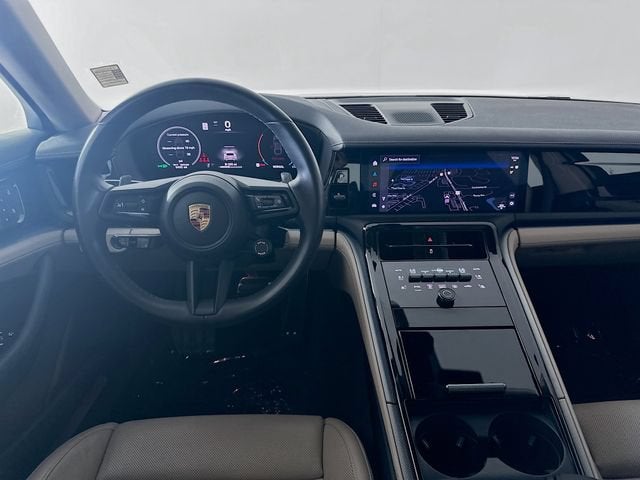 2025 Porsche Panamera 4