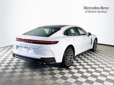 2025 Porsche Panamera 4