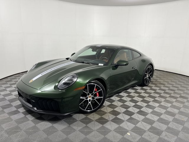 2026 Porsche 911 Carrera 4 GTS Coupe