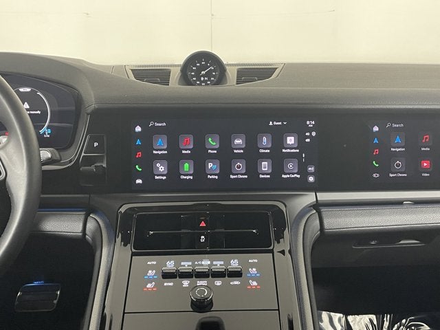 2025 Porsche Panamera 4 E-Hybrid