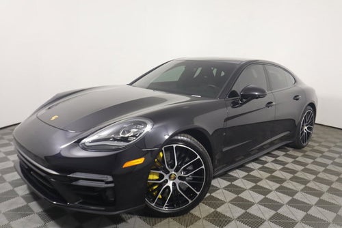 2022 Porsche Panamera Turbo S