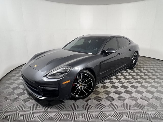 2023 Porsche Panamera GTS AWD