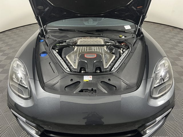 2023 Porsche Panamera GTS AWD