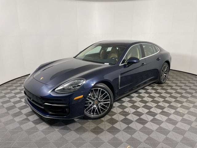 2023 Porsche Panamera Base