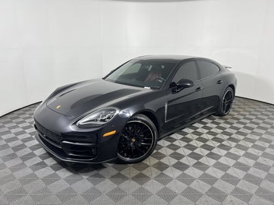2023 Porsche Panamera 4