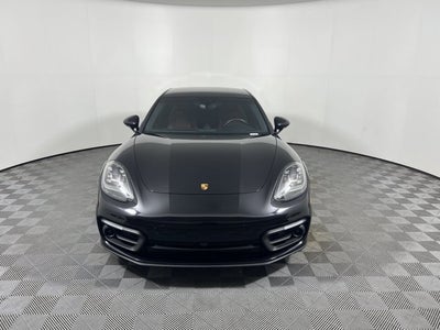 2023 Porsche Panamera 4