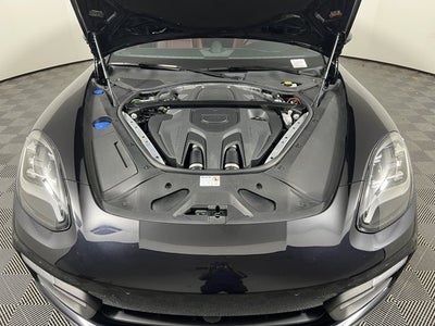 2023 Porsche Panamera 4