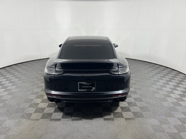 2023 Porsche Panamera 4