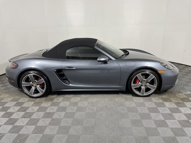 2025 Porsche 718 Boxster S Roadster