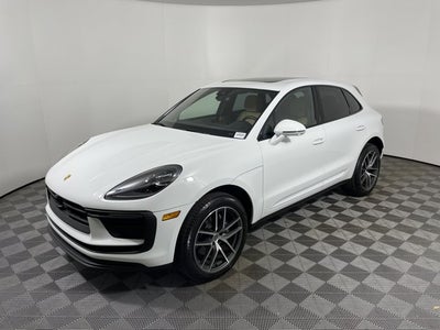 2026 Porsche Macan Base