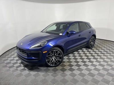 2026 Porsche Macan Base