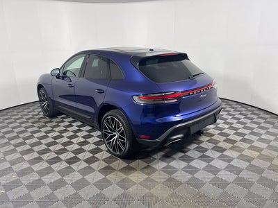 2026 Porsche Macan Base