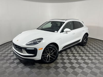 2024 Porsche Macan Base