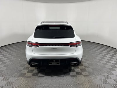 2024 Porsche Macan Base