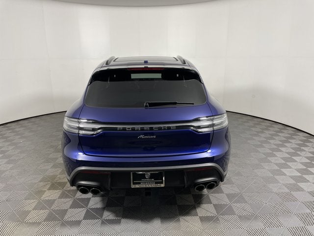 2025 Porsche Macan Base