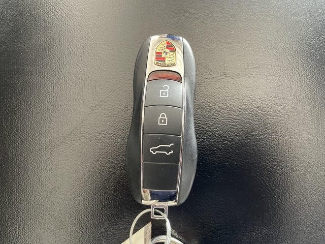 2021 Porsche Macan Base