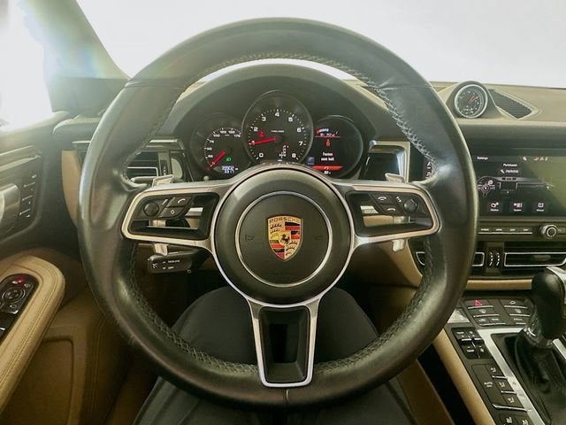 2019 Porsche Macan Base