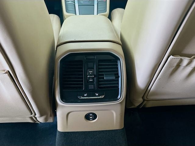 2019 Porsche Macan Base