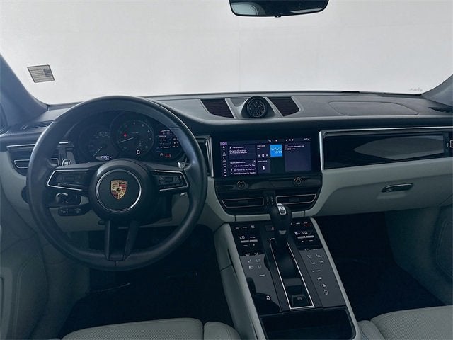 2023 Porsche Macan Base