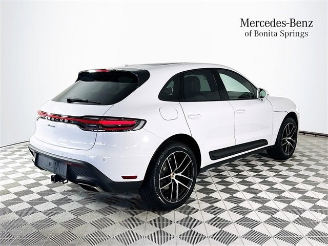 2023 Porsche Macan Base
