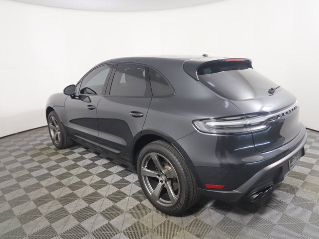 2023 Porsche Macan Base